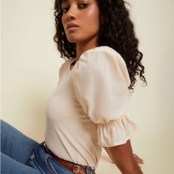 Nation LTD Tops - Bia Gathered Sleeve Tee- Frothy by Nation LTD NWT XS